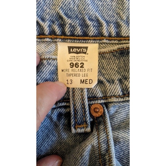 Vintage Levis Women's 962 Orange Tab more relaxed fit, tapered size 13 - Picture 3 of 10
